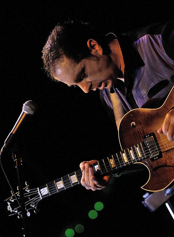 01-bobby_henrie_D30_3058