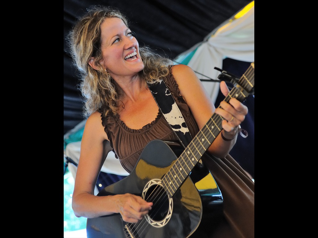 03-christine_balfa-powell_bonsoir_catin_D30_7529