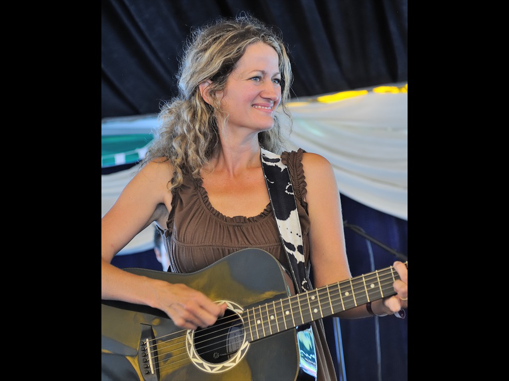 35-christine_balfa-powell_bonsoir_catin_D30_7508