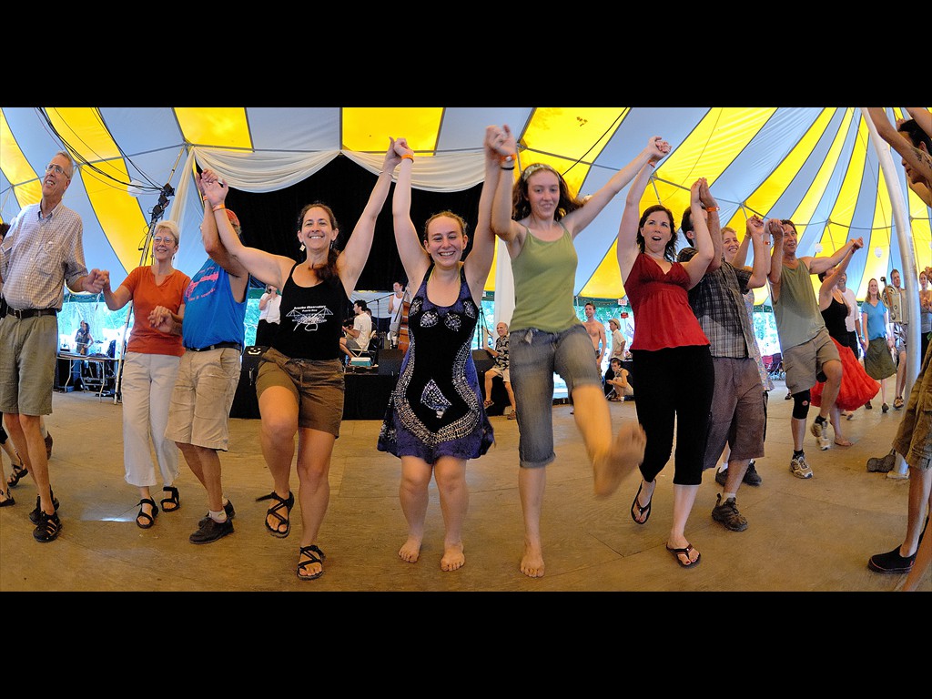 03-contra-dancing-grassroots-DTH_9651