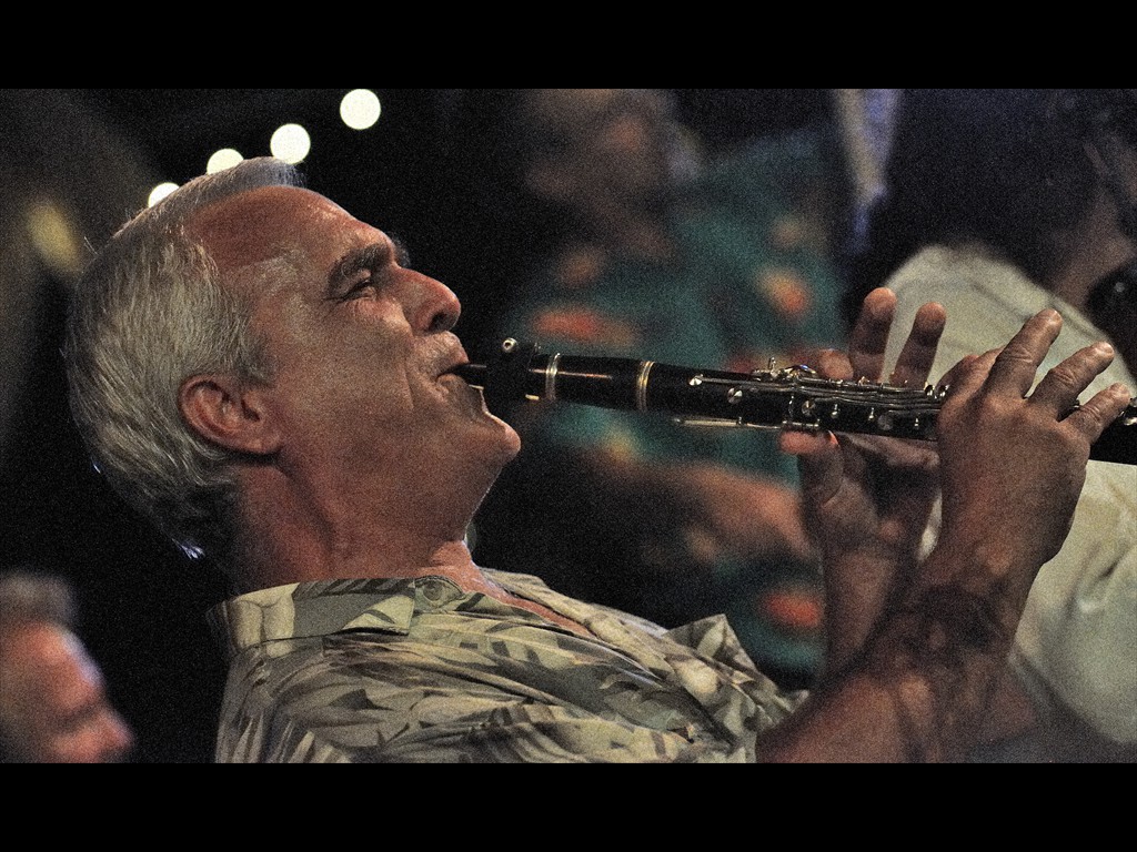 14-brian_earle_djug_django_D30_7174