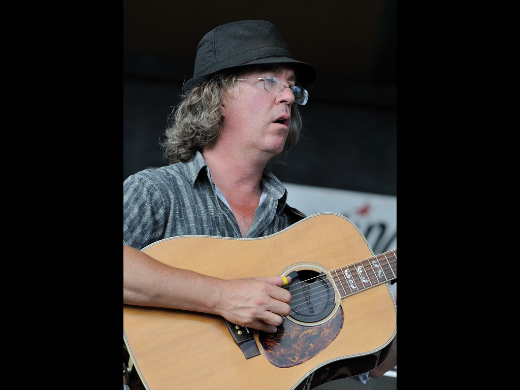 andy_goessling_railroad_earth_D30_7994