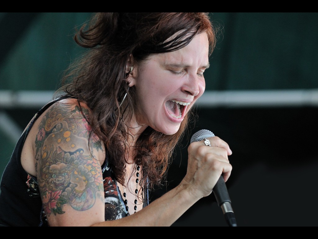 01-cyd_frazzini_the_believers_D30_7350