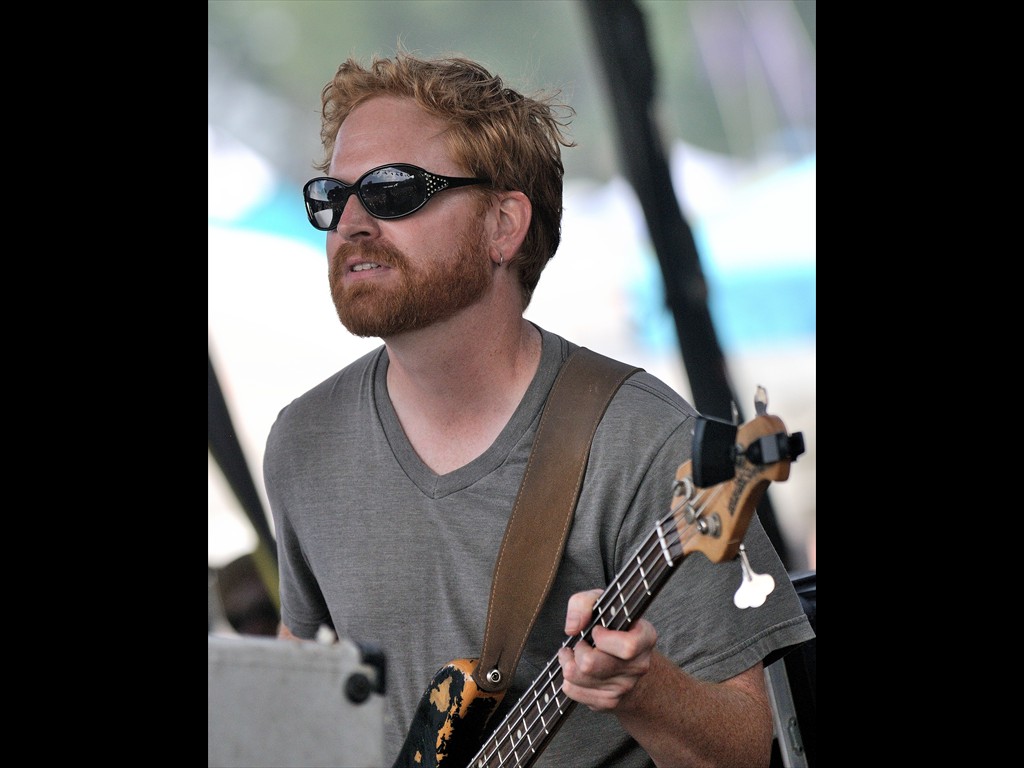 z_Jay_Olsa_The_Horseflies