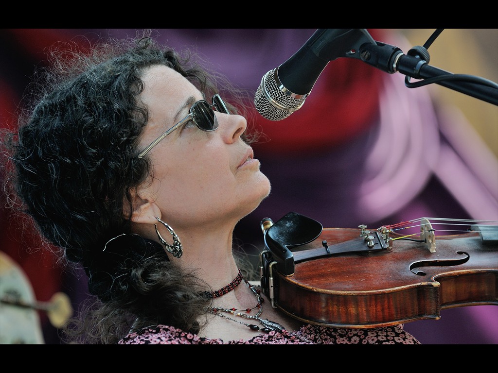 70_tara_nevins_the_heartbeats