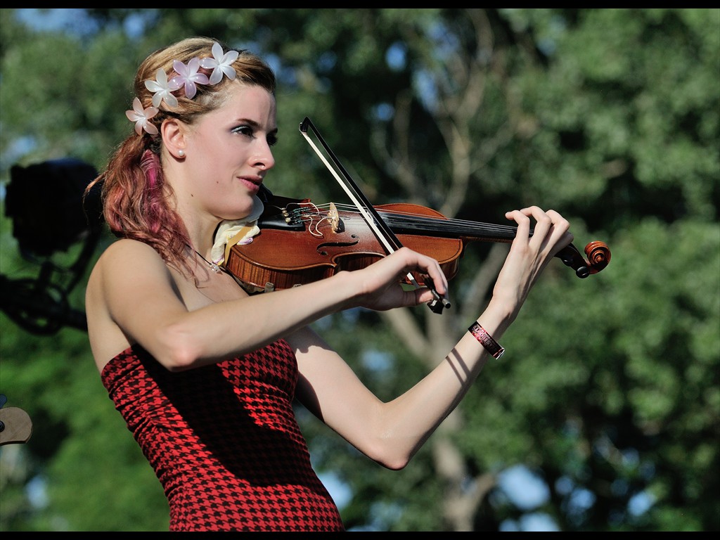 38_ivanka_watkin_the_town_pants