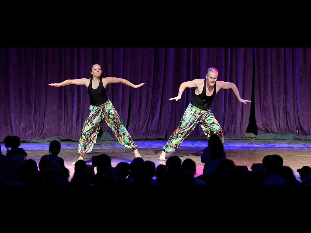 01_galumpha_D80_1233