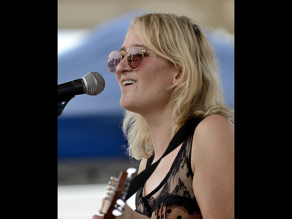 50_jill_sobule_D80_1380