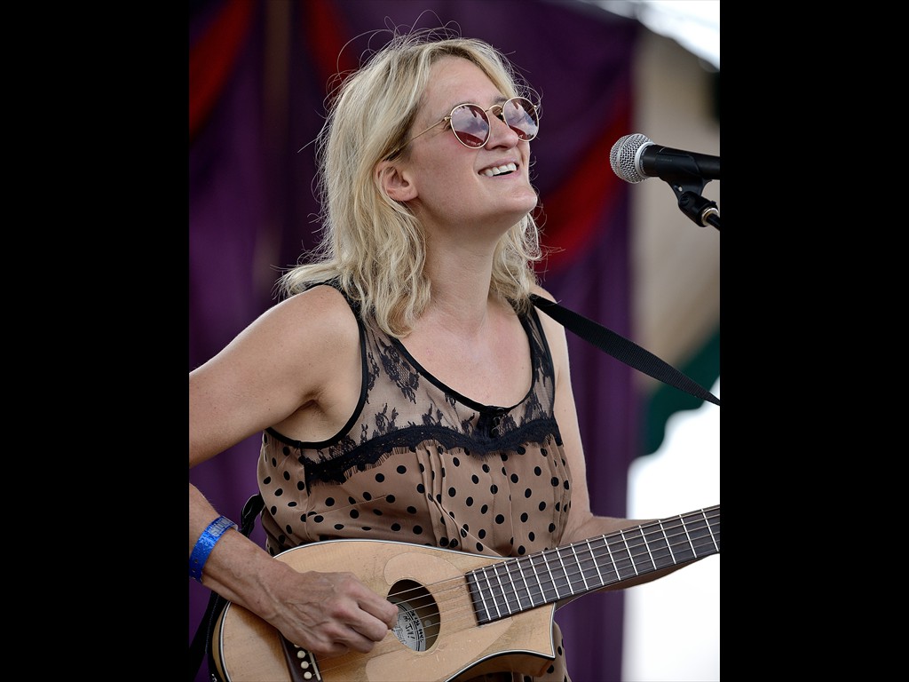 jill_sobule_D80_1364